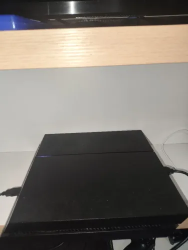 Vendo ou troco PS4 FAT Desbloqueado por pc gamer ou notebook gamer
