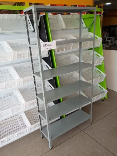 Estante em aço nova