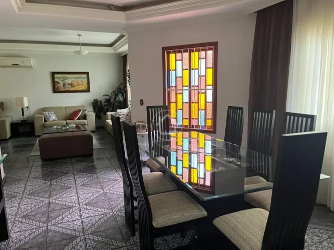 IMÓVEL DE ALTO PADRÃO - IDEAL PARA USO COMERCIAL