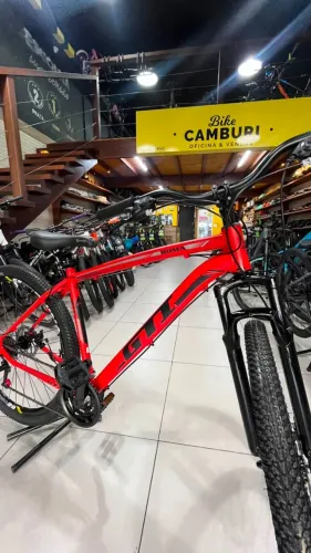 BICICLETA GTI ARO 29 NOVA 21 VELOCIDADES FREIO A DISCO QUADRO DE ALUMINIO TAMANHO 19