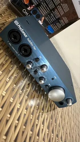 Presonus iTwo - AudioBox - placa de audio - NOVO