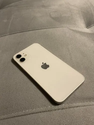 IPHONE 12