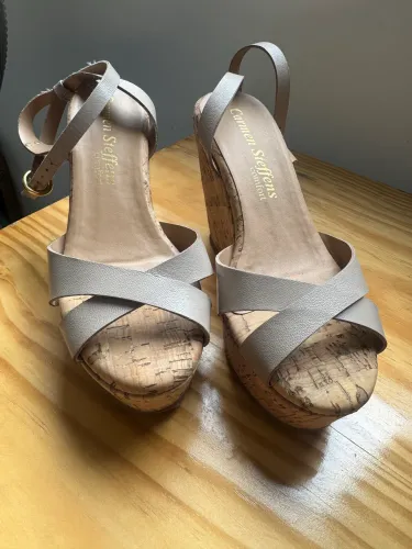 Sandália Carmen Steffens plataforma