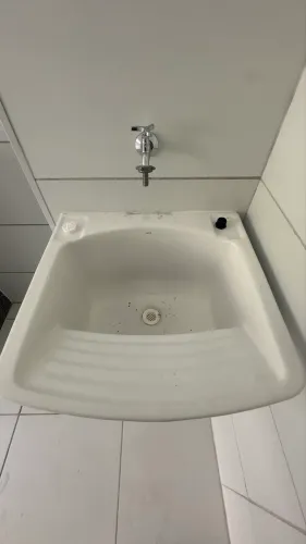 Lavatório/tanque para área de serviço