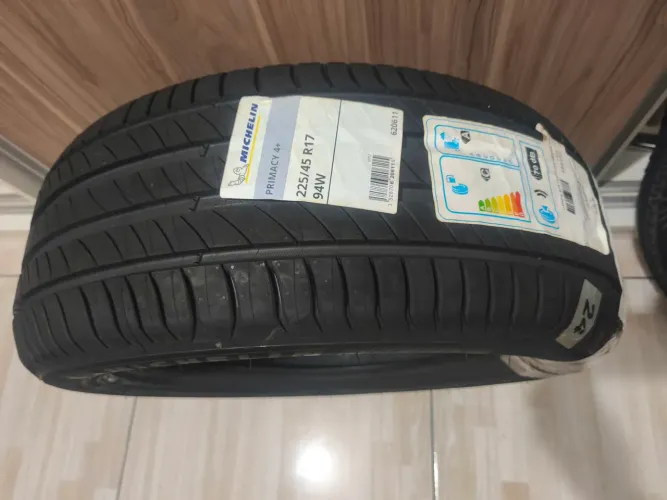 Pneu novo pra vender rápido 