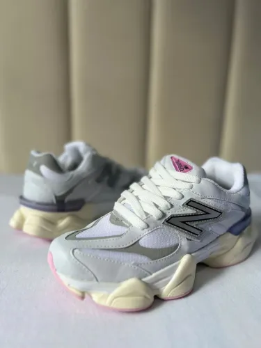 Tênis New Balance 9060 Branco/Gelo/Rosa - Qualidade Premium