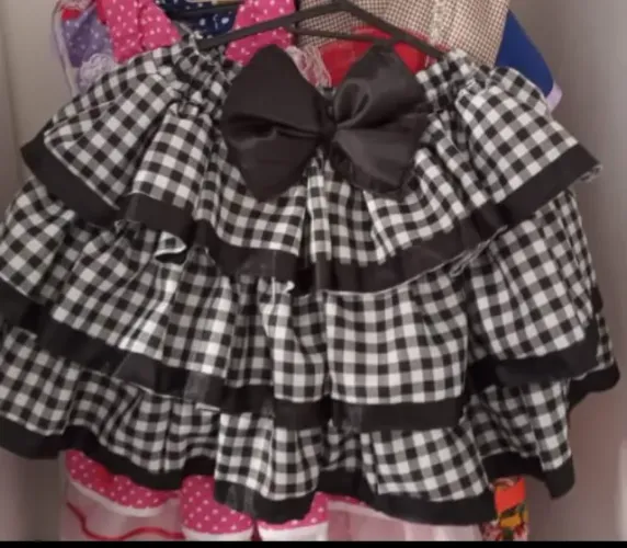 VESTIDO CAIPIRA INFANTIL E SAIA CAIPIRA ADULTO