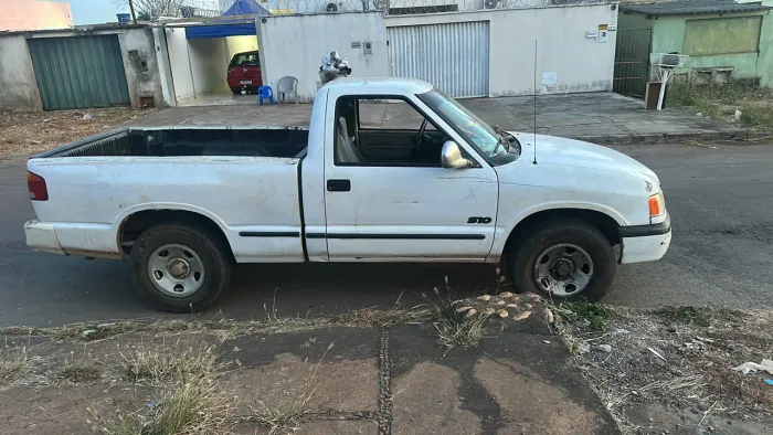 Chevrolet S10 Pick-up Std. 2.2 MPFI / EFI 1998