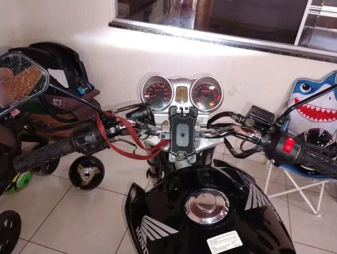 Moto CBX Twister 250