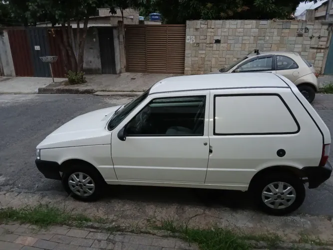 Fiat Uno Furgão 1.3 MPI Fire/ Fire Flex 8V 2011