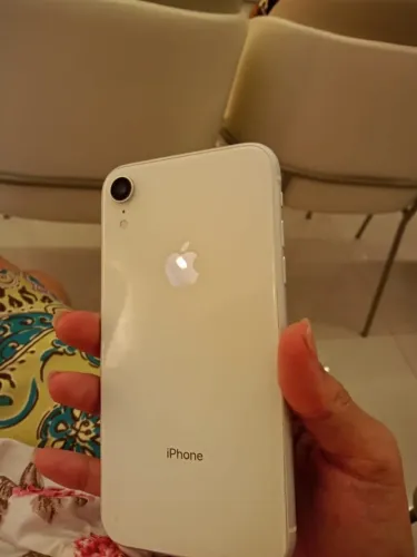 iPhone XR 64gb