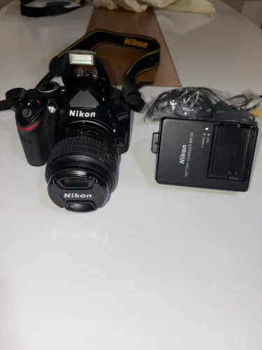 Câmera Nikon D3200 + Lente 18-55mm VR II - Nova na Caixa