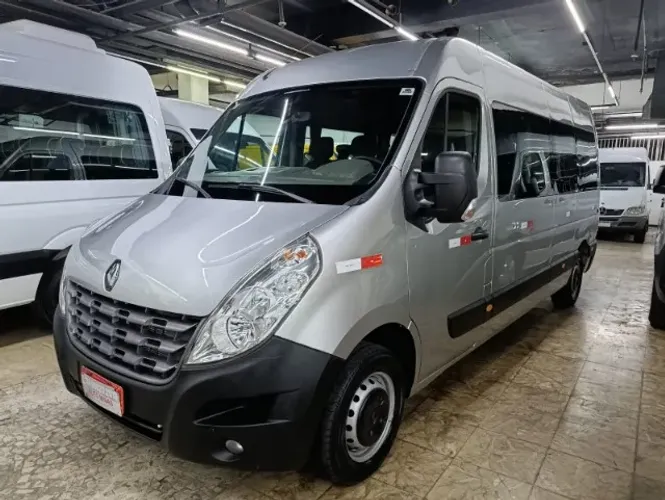 Renault Master 2.3 DCI Executive Longo 16L Dies 2015