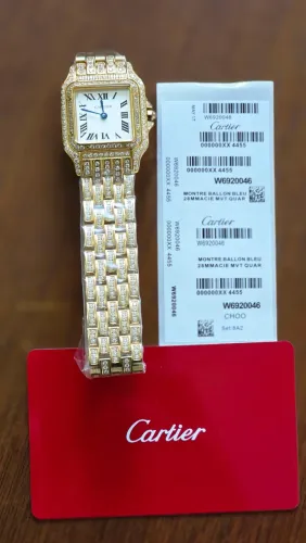 Relógio Cartier Cravejado Gold