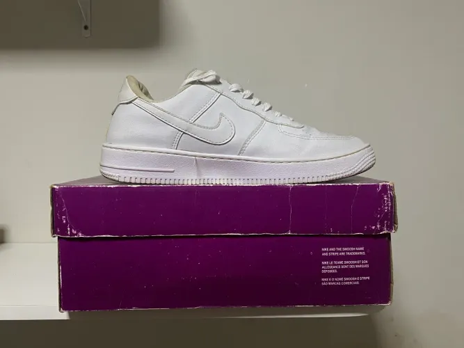 Tênis Nike air force (não original)