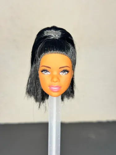 Cabeça Boneca Barbie