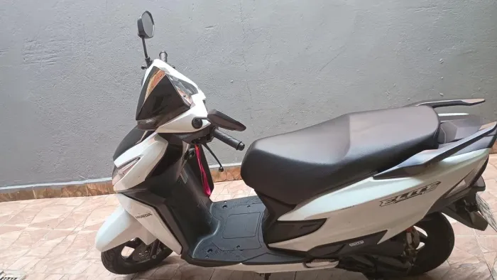 Honda Elite 125 Branca 2024/2025