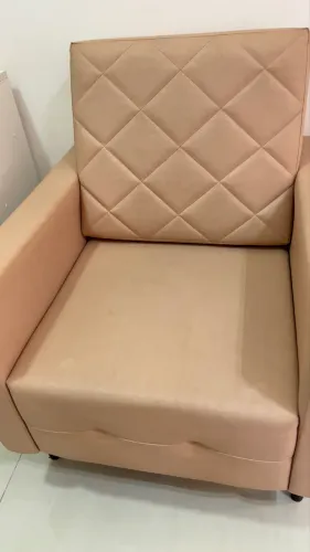 Vendo poltrona para salão de beleza