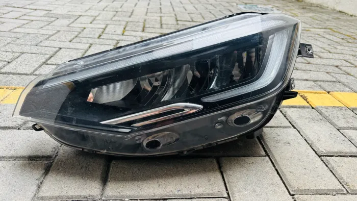Farol VW Nivus 2020 a 2022 Original - Para Recuperação