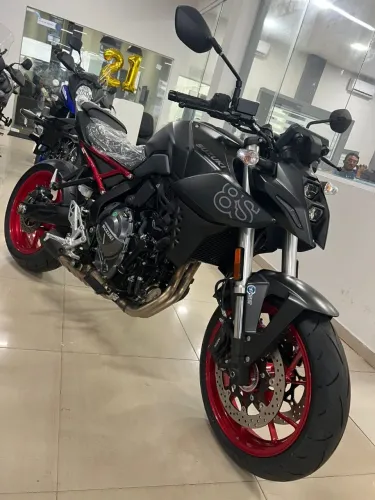 7.500 DE ENTRADA