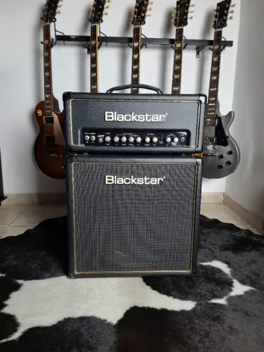 Cabeçote Blackstar HT 5 + caixa