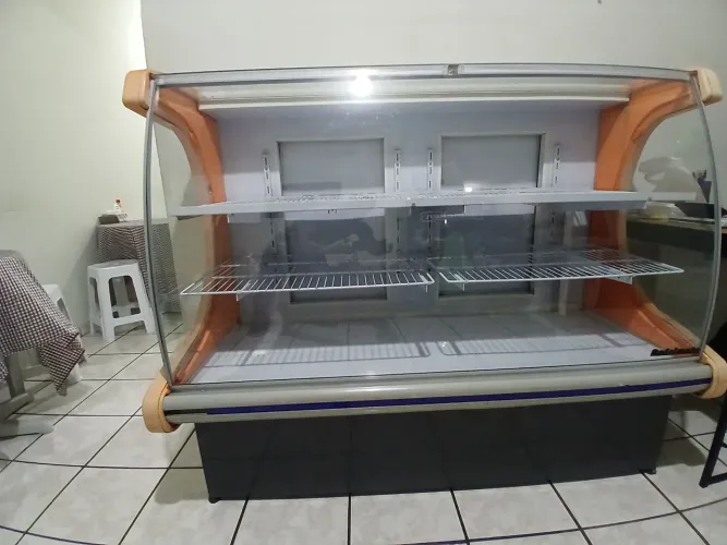 Vitrine balcão frio