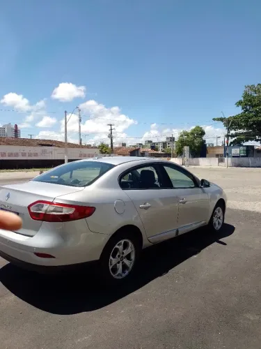 Renault Fluence Sed. Dynamique 2.0 16V Flex Aut. 2013