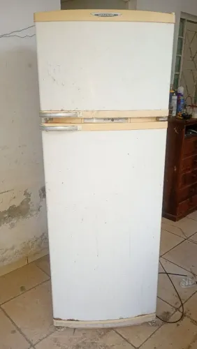 Geladeira Brastemp frosfre 380 litros funcionando tudo garantia e entrego na casa do