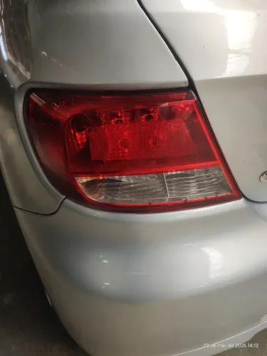 lanterna traseira gol G5 2011