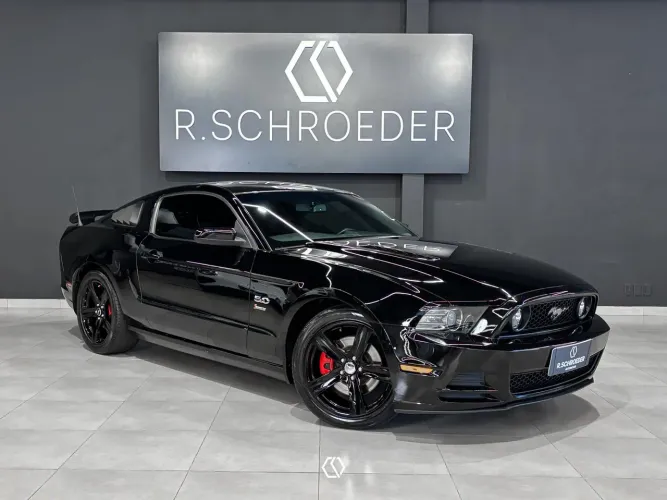 Ford Mustang GT Premium 5.0 V8 2013