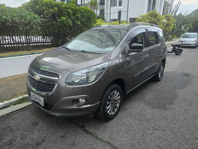 Chevrolet Spin Advantage 1.8 8V Econo.flex 5P Aut. 2015