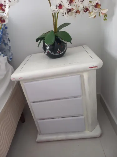 Dois móveis cabeceira de cama,