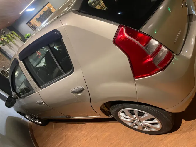 Renault Sandero Expression Hi-flex 1.6 8V 5P 2013