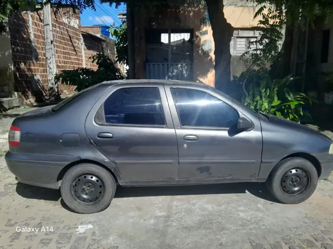 Fiat Siena 1.0 Mpi/ 500 1.0 MPI 2000
