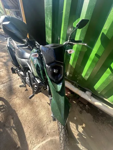 Yamaha Crosser 150 Z 2026 - Apenas 1.500 km + Acessórios Completos!