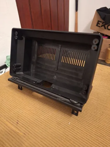 Moldura para multimidia Corsa
