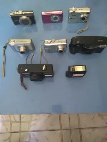 Lote de Câmeras Fotográficas c/ defeitos