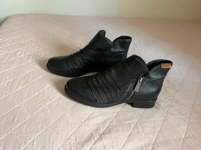 Bota feminina Botero