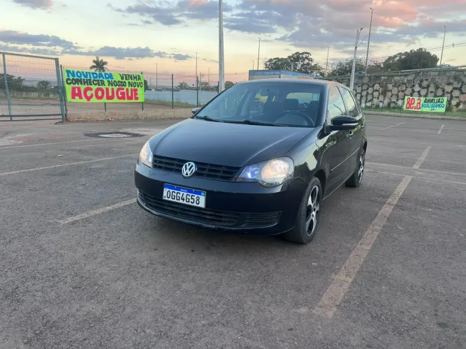 Volkswagen Polo 1.6 Mi/s.ouro 1.6 MI Tot.flex 8V 5P 2014