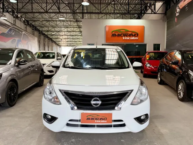 Nissan Versa SL 1.6 16V Flexstart 4P Aut. 2017