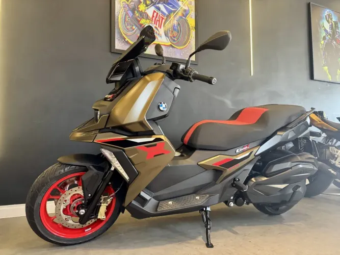 BMW C 400 X PLUS