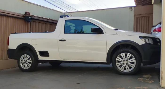Volkswagen Saveiro Robust 1.6 Total Flex 8V 2023