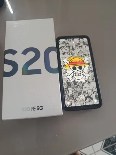 Vende-se Celular Samsung S20 Fe Seminovo