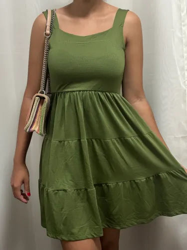Vestido verde básico
