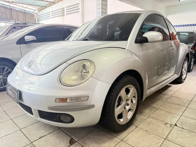 Volkswagen New Beetle 2.0 MI Mec./aut. 2008