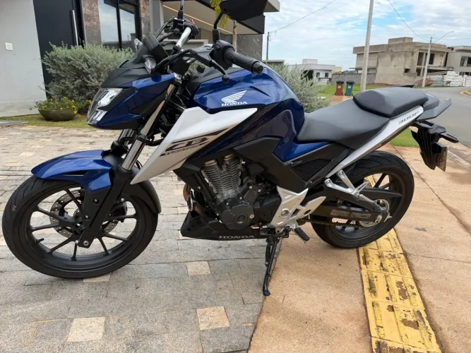 Honda CB300F Twister 2026