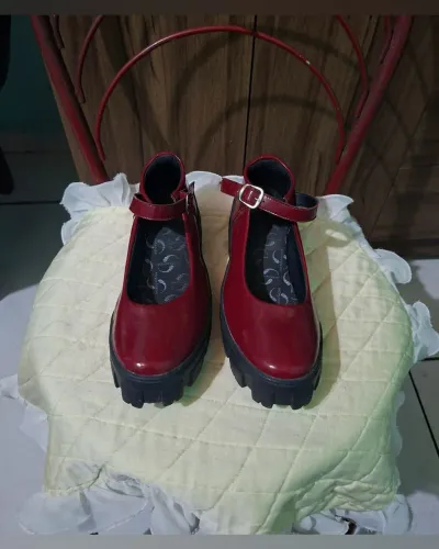 Sapato Mary Jane Tamanho 39