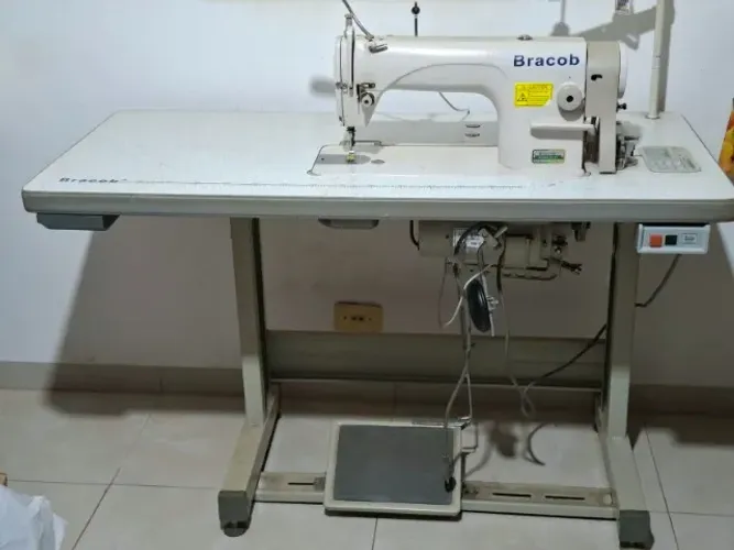 Máquina Costura Industrial - Estado de novo