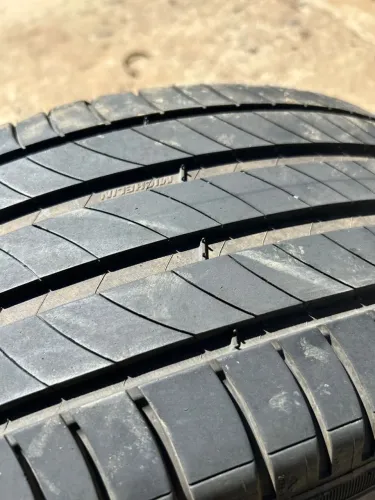 Pneu Michelin 225/55 roda 18