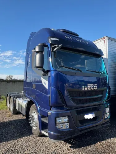 Iveco Stralis Hi-way 600S44T - UNICO DONO